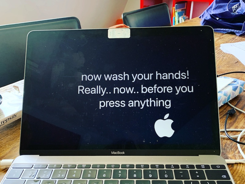 Wash your hands screensaver